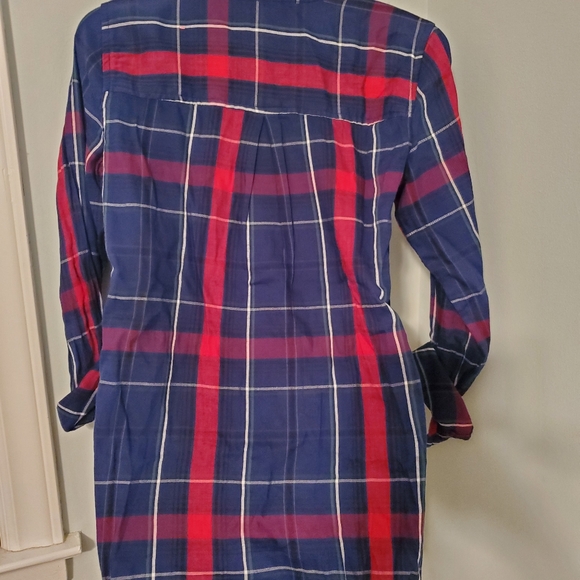JUNIOR GIRLS PLAID SHIRT NWT - Picture 2 of 4
